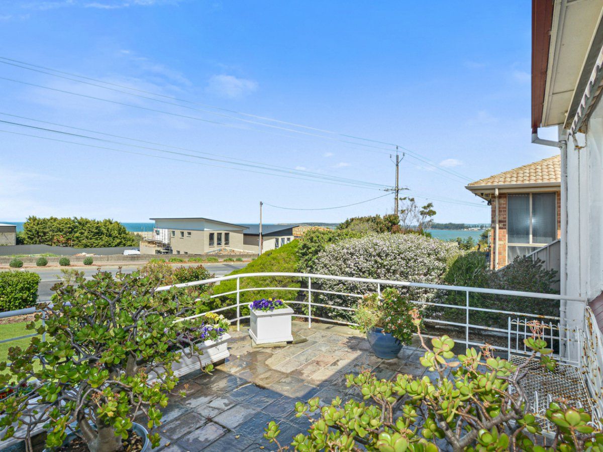 43 Hindmarsh Road, Mccracken SA 5211, Image 1