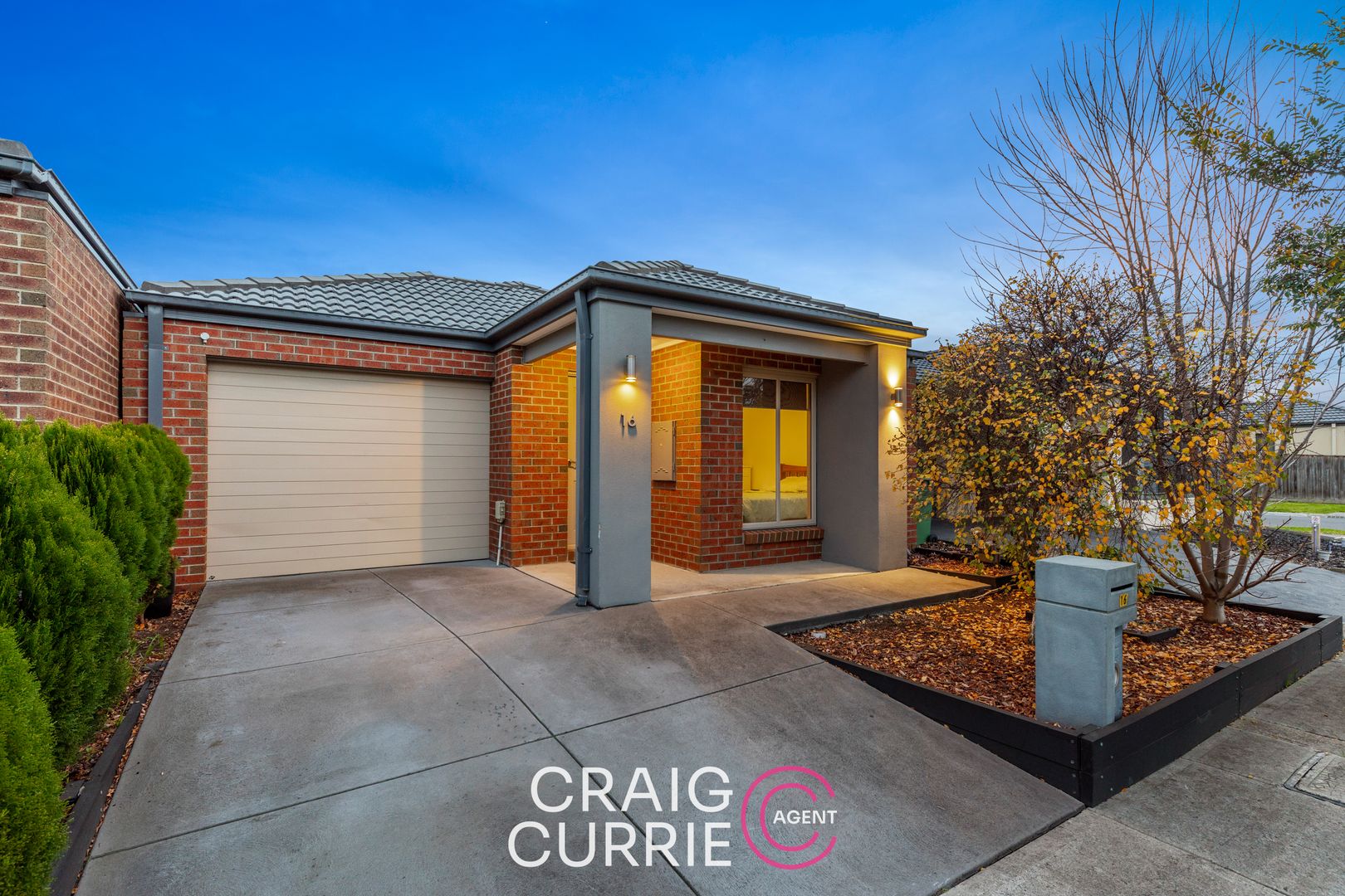 16 Collinson Way, Officer VIC 3809, Image 1