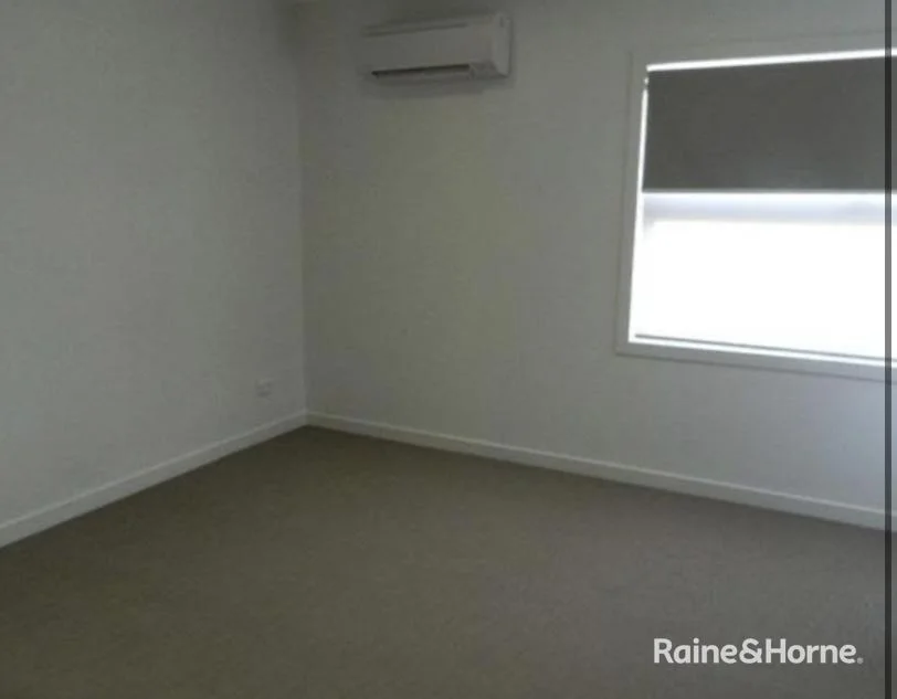 Additional image 8 of 4/30 Laurie Street, Newport VIC 3015