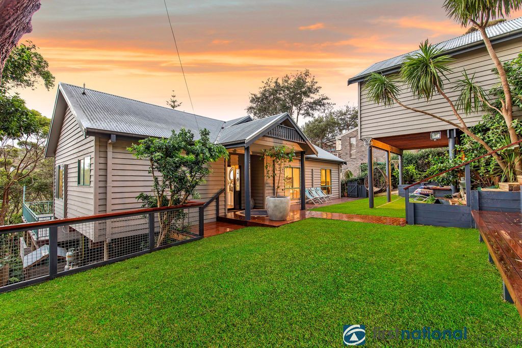 27 Coast Road, North Avoca NSW 2260, Image 1