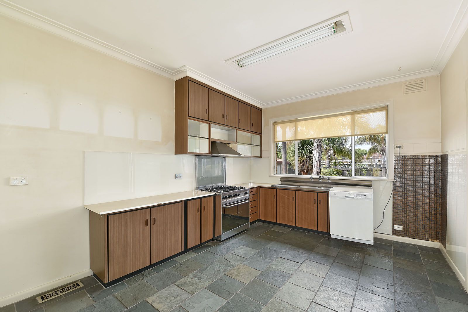 49 Medfield Avenue, Avondale Heights VIC 3034 House For Rent Domain