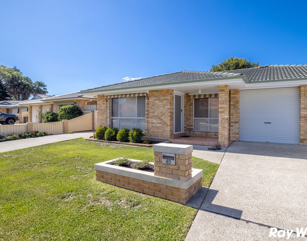 40 Lachlan Avenue, Tuncurry NSW 2428