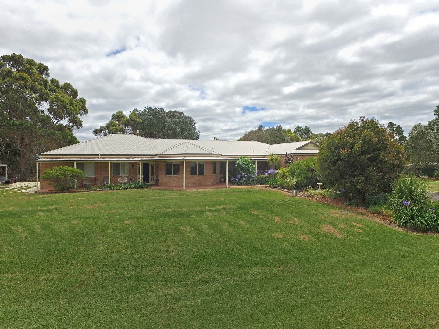 1 Warrenup Place, Warrenup WA 6330, Image 0