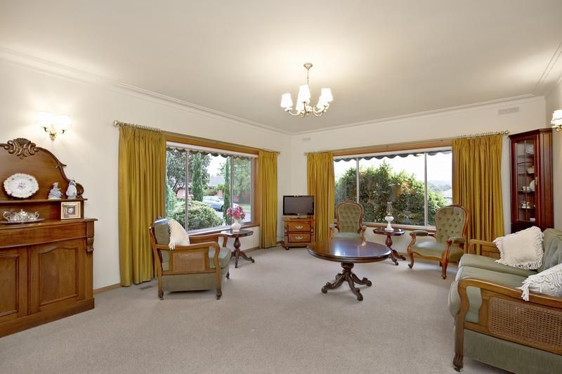 1 Rosemary Court, VIEWBANK VIC 3084, Image 1