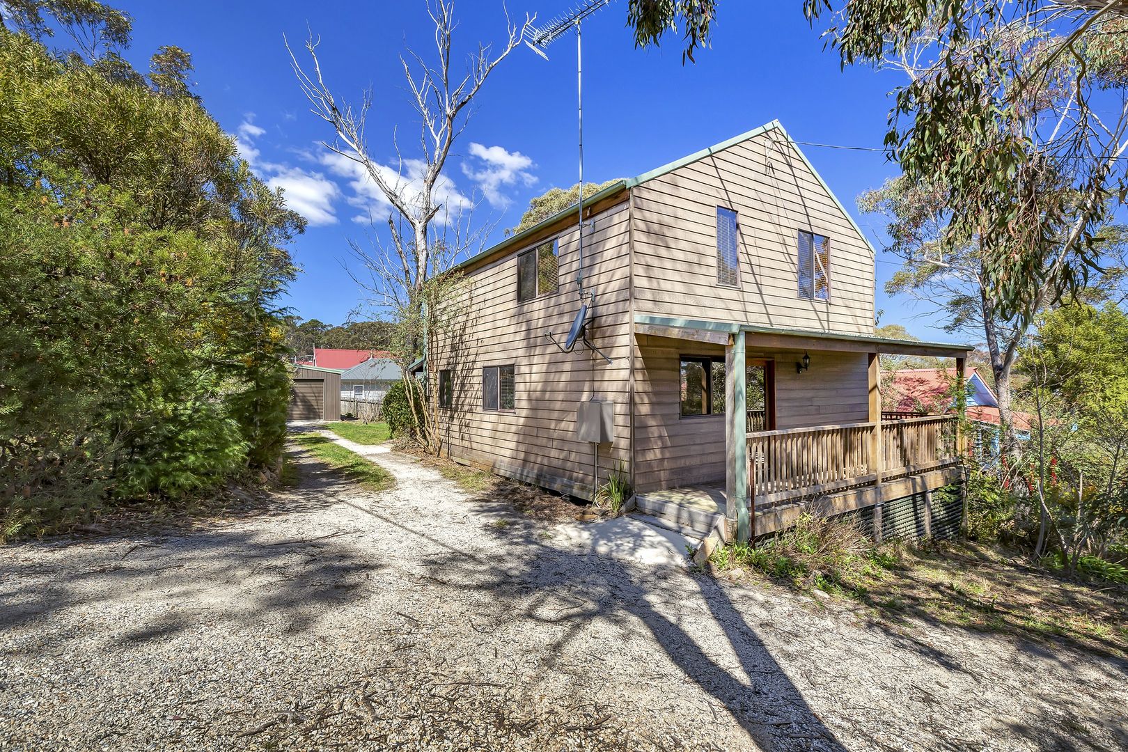 12 Grand View Road, Mount Victoria Property History & Address