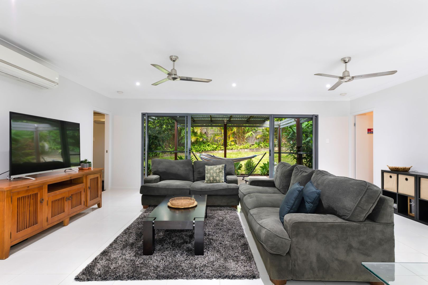 25 Dunk Place, Little Mountain QLD 4551, Image 1
