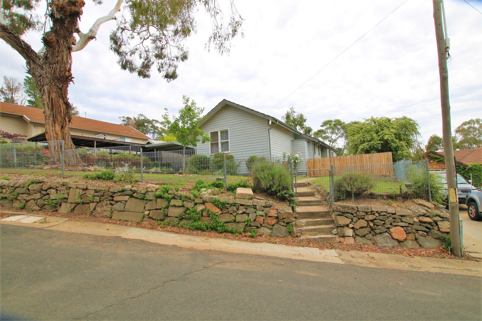 8 Doondoo Place, Cooma NSW 2630, Image 0
