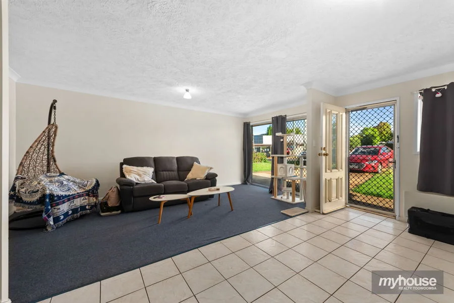 Additional image 2 of 11 Fromalls Street, Harristown QLD 4350