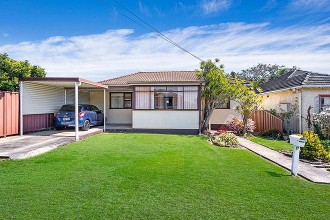 Picture of 19 Seaview Street, CRONULLA NSW 2230