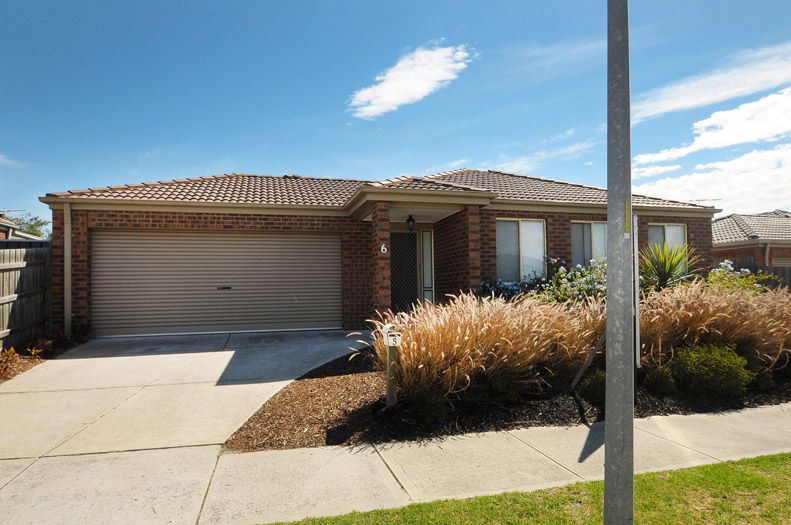 6 Esta Court, Carrum Downs VIC 3201, Image 0