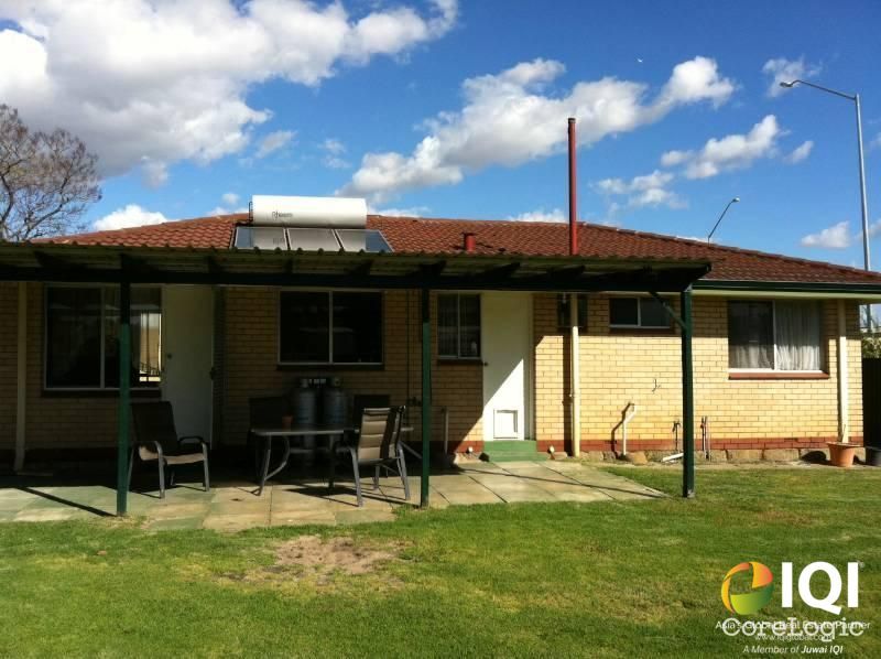 3 bedrooms House in 15 Nance Street KEWDALE WA, 6105