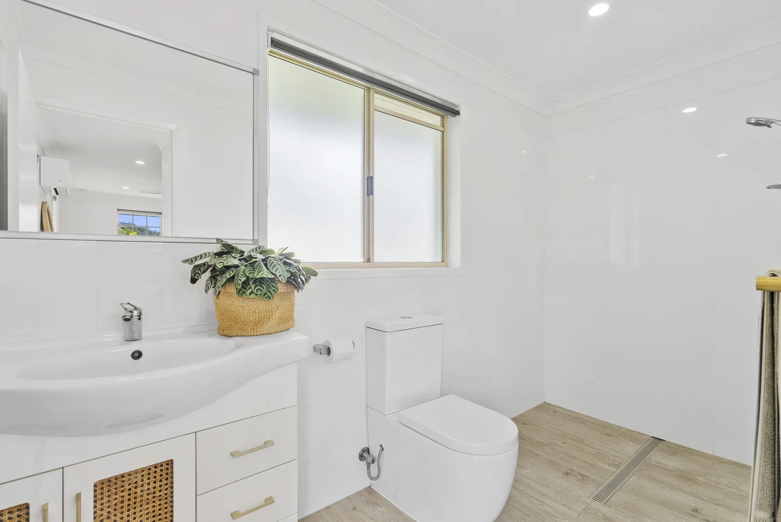 Additional image 9 of 47 Bienvenue Drive, Currumbin Waters QLD 4223