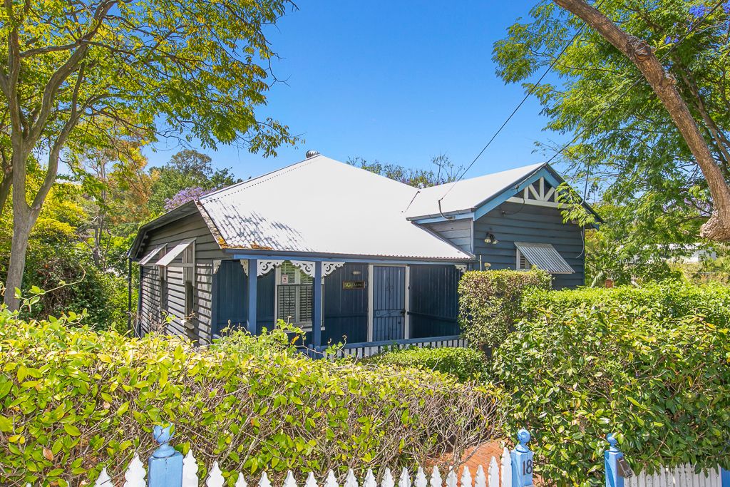 18 Mornington St, Red Hill QLD 4059, Image 0