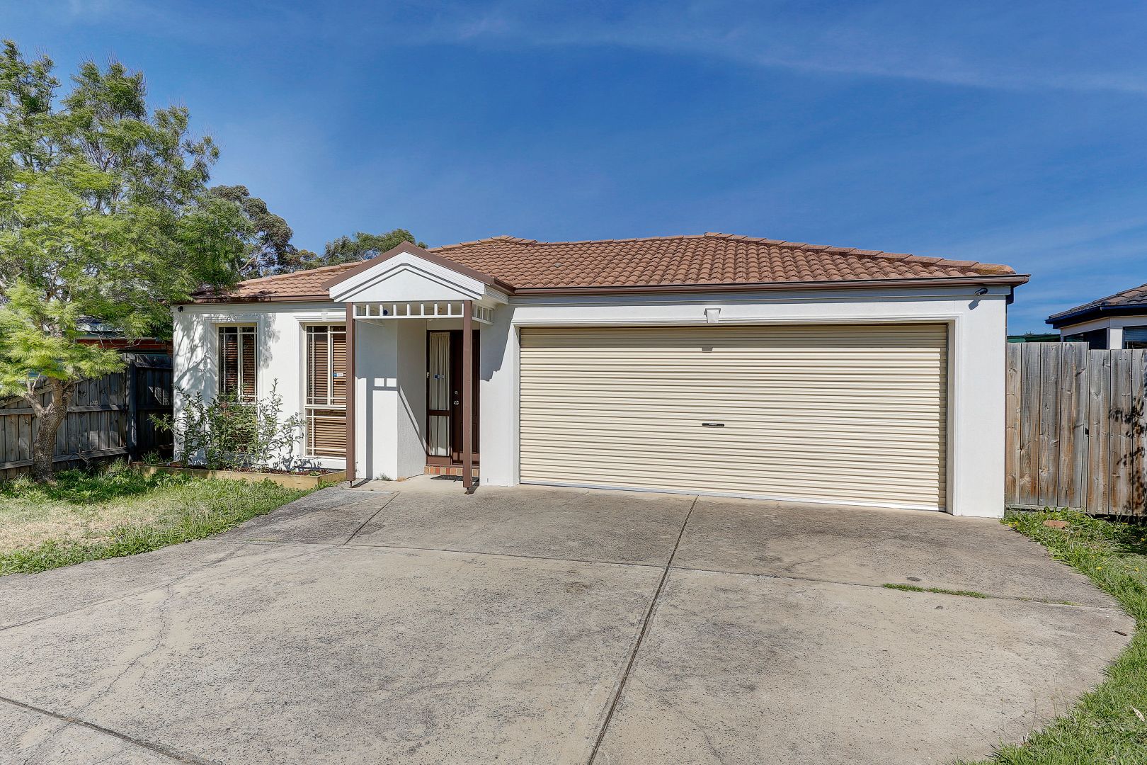 4 Sporing Court, Roxburgh Park VIC 3064, Image 2