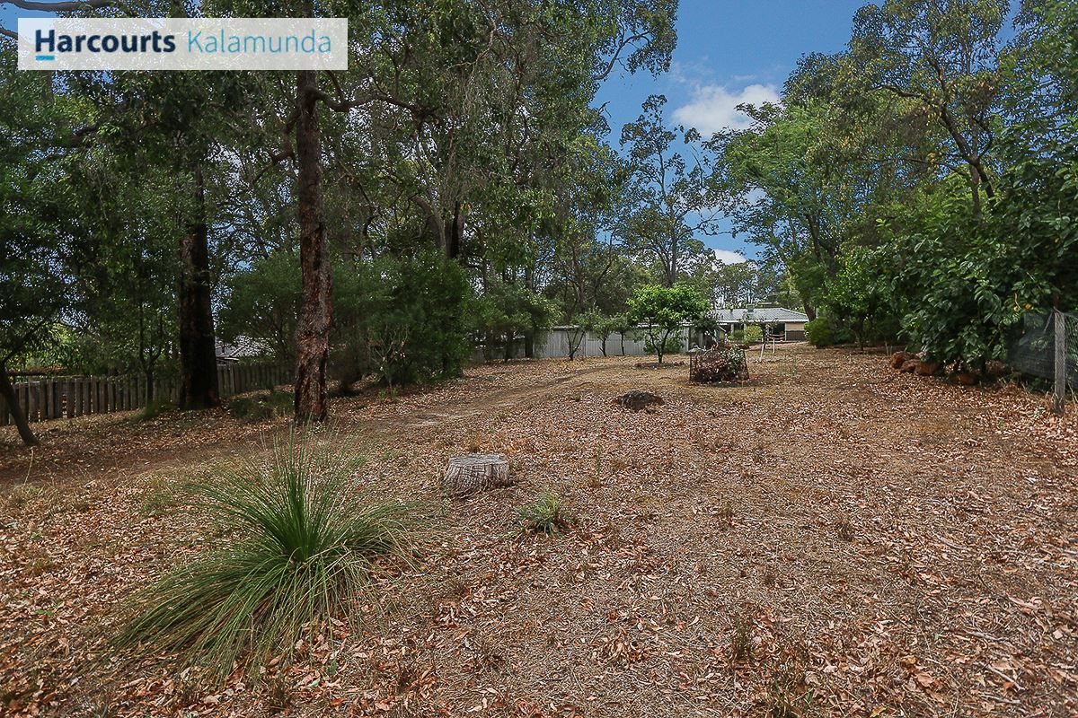 18 Schmitt Road, Kalamunda WA 6076, Image 1