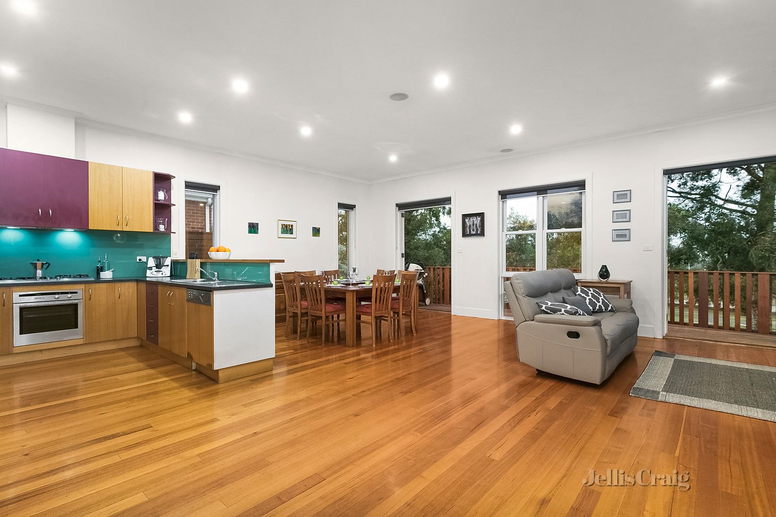 144 Mooltan Street, Travancore VIC 3032, Image 2