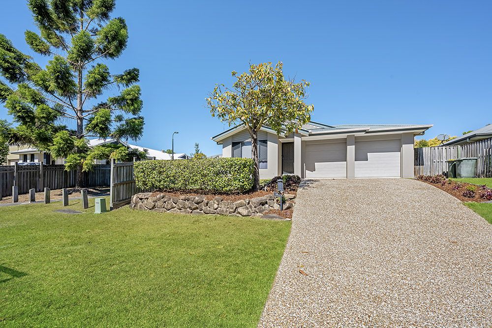 19 Carmarthen Circuit, Pacific Pines QLD 4211, Image 0