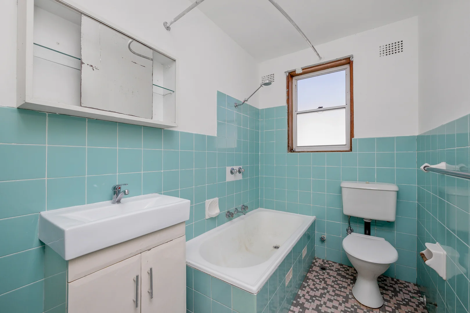 Additional image 5 of Unit 4/47A Kensington Rd, Kensington NSW 2033