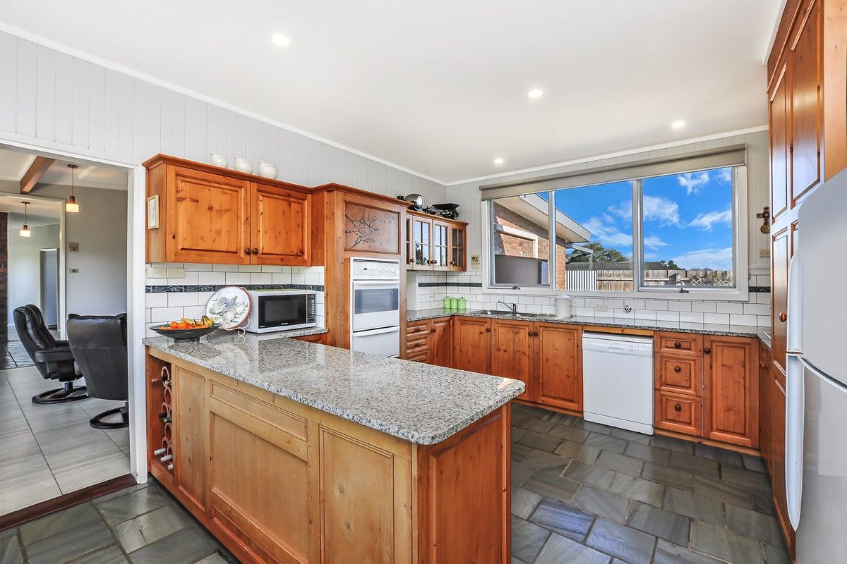 10 Barclay Street, Heywood VIC 3304, Image 1