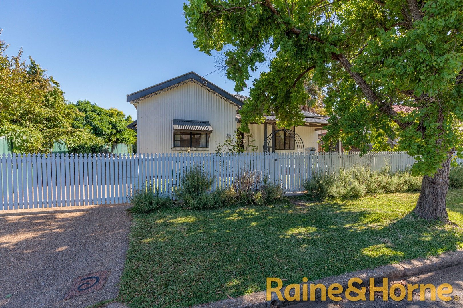 10 Charlotte Street, Dubbo NSW 2830, Image 0