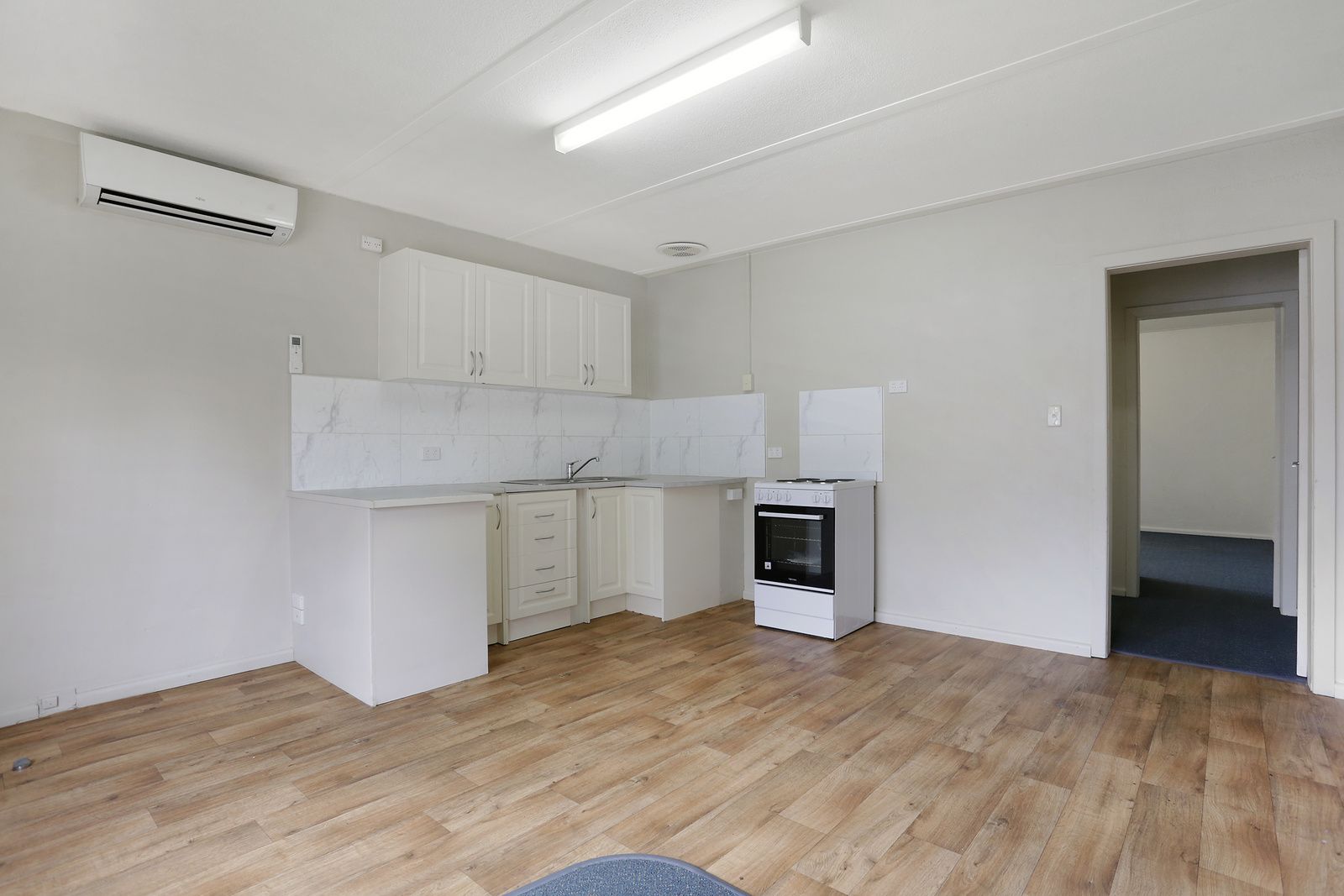 10/11 King Street, Warrnambool VIC 3280 Apartment For Rent Domain