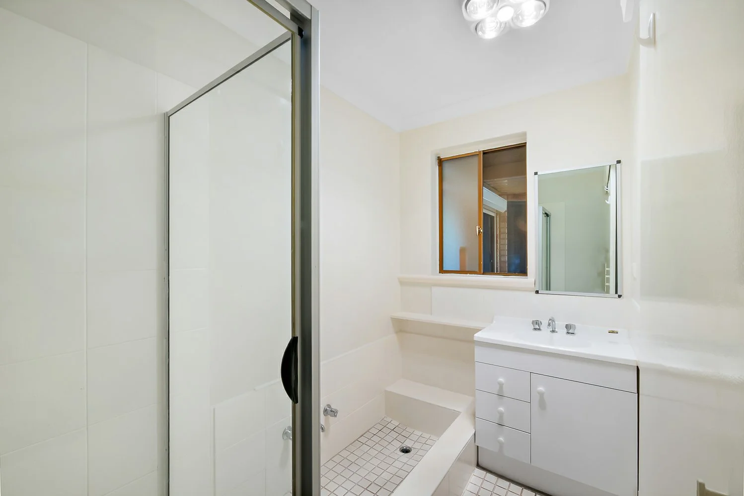 Additional image 24 of 11 Moysey Court, Parmelia WA 6167