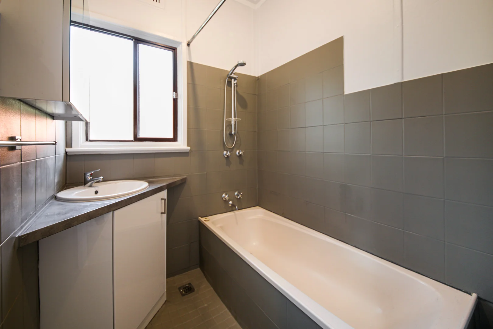 Additional image 8 of 925 Mate Street, North Albury NSW 2640