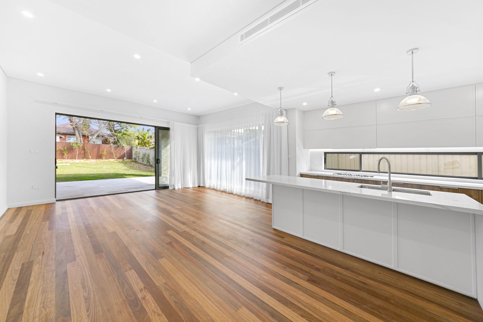 5 bedrooms House in 36 Flinders Road EARLWOOD NSW, 2206