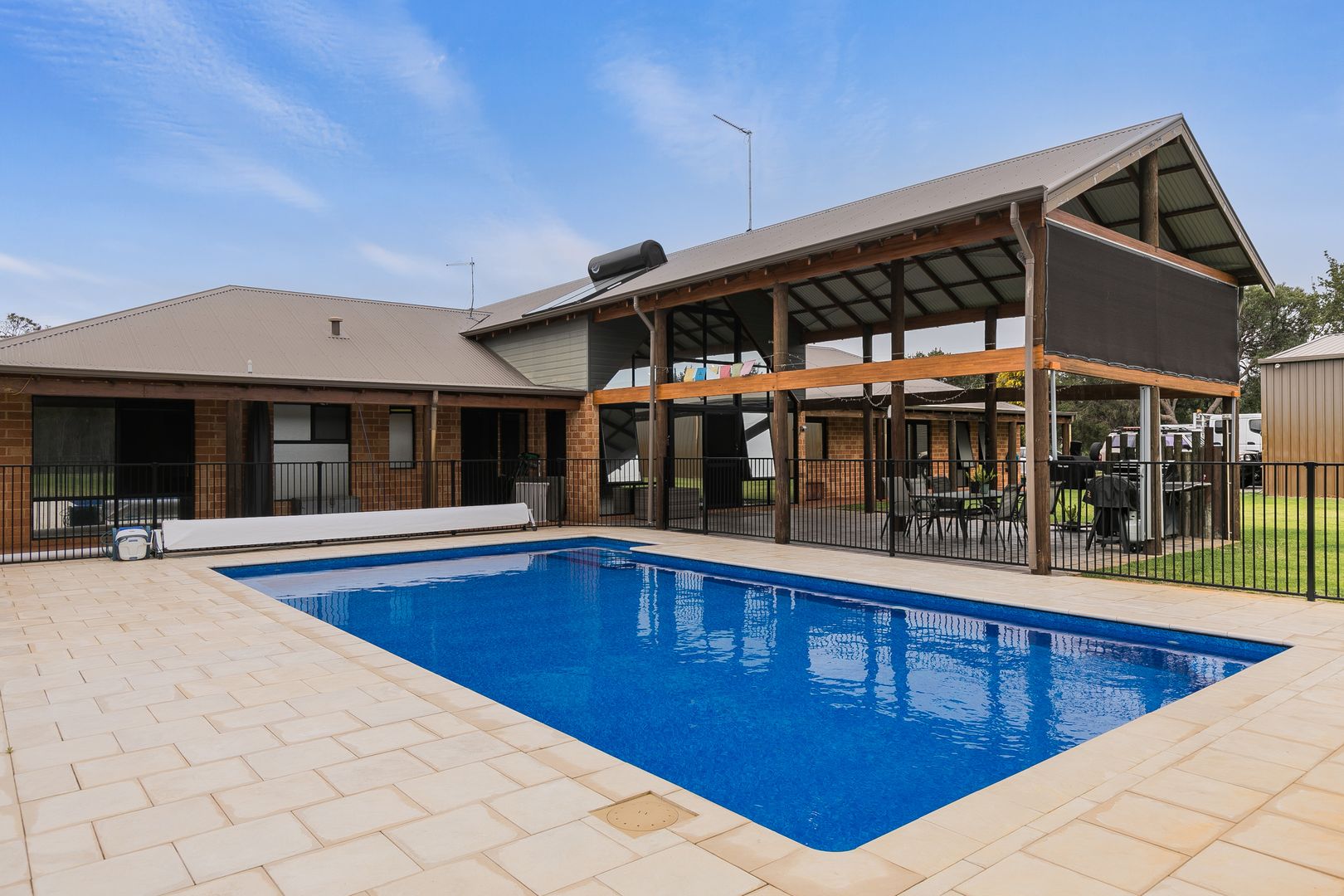 180 Casuarina Road, Casuarina WA 6167, Image 2