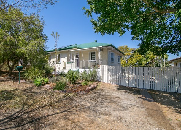 5 Morris Street, Silkstone QLD 4304