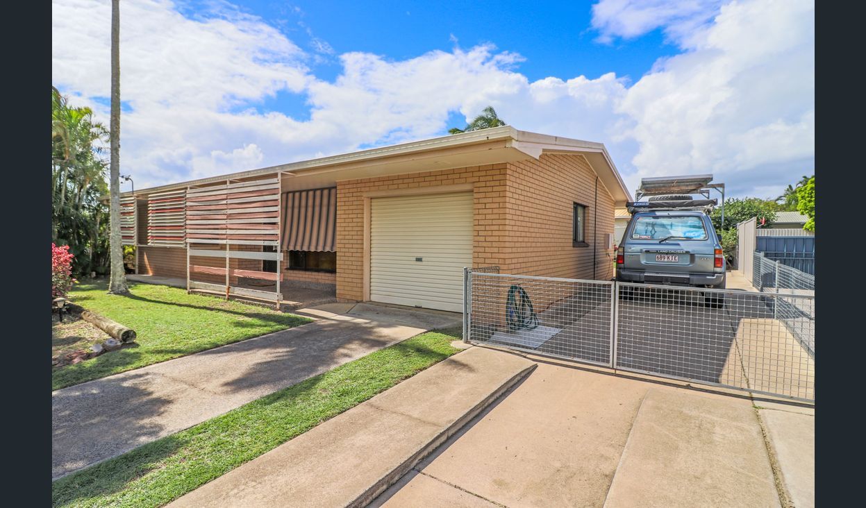 52 Hansen Street, Urangan QLD 4655, Image 0