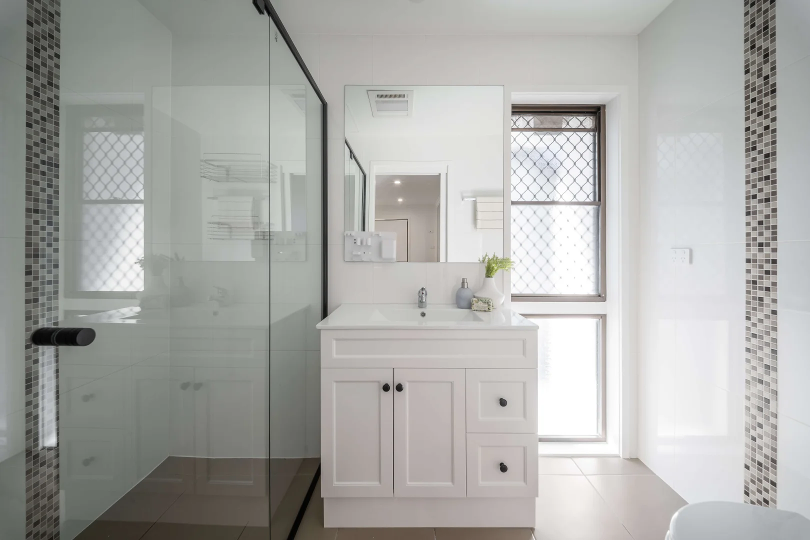 Additional image 12 of 20 Jesmond Road, Helensvale QLD 4212