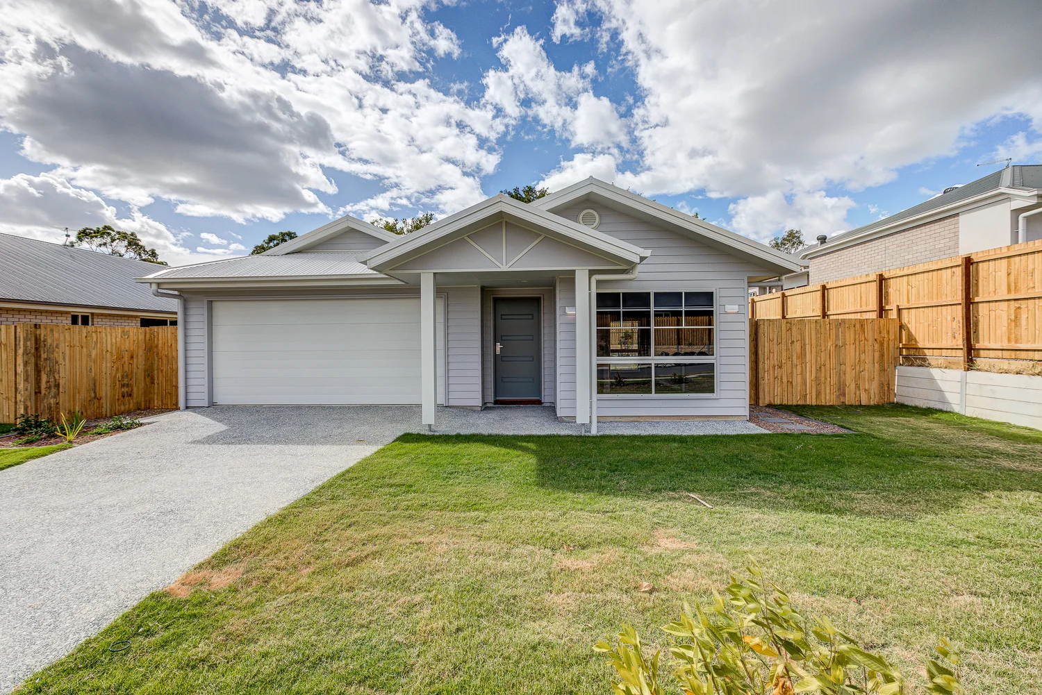 6 Fraser Street, Logan Reserve QLD 4133