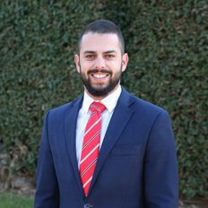 Jake Stylis | L J Hooker Wollongong | Real Estate Agent in 69 Kembla ...
