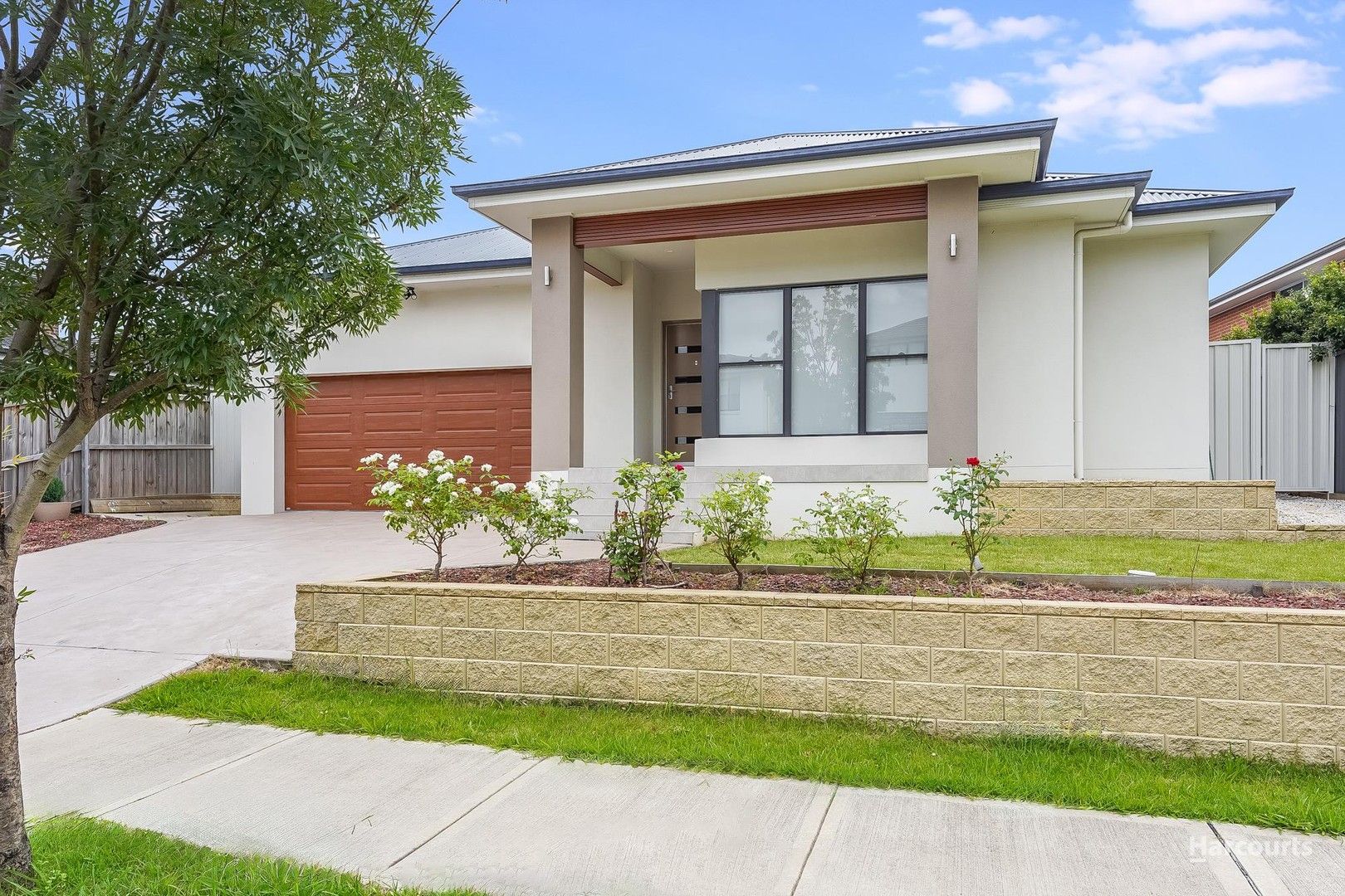 4 bedrooms House in 16 Eddington Road CAMPBELLTOWN NSW, 2560
