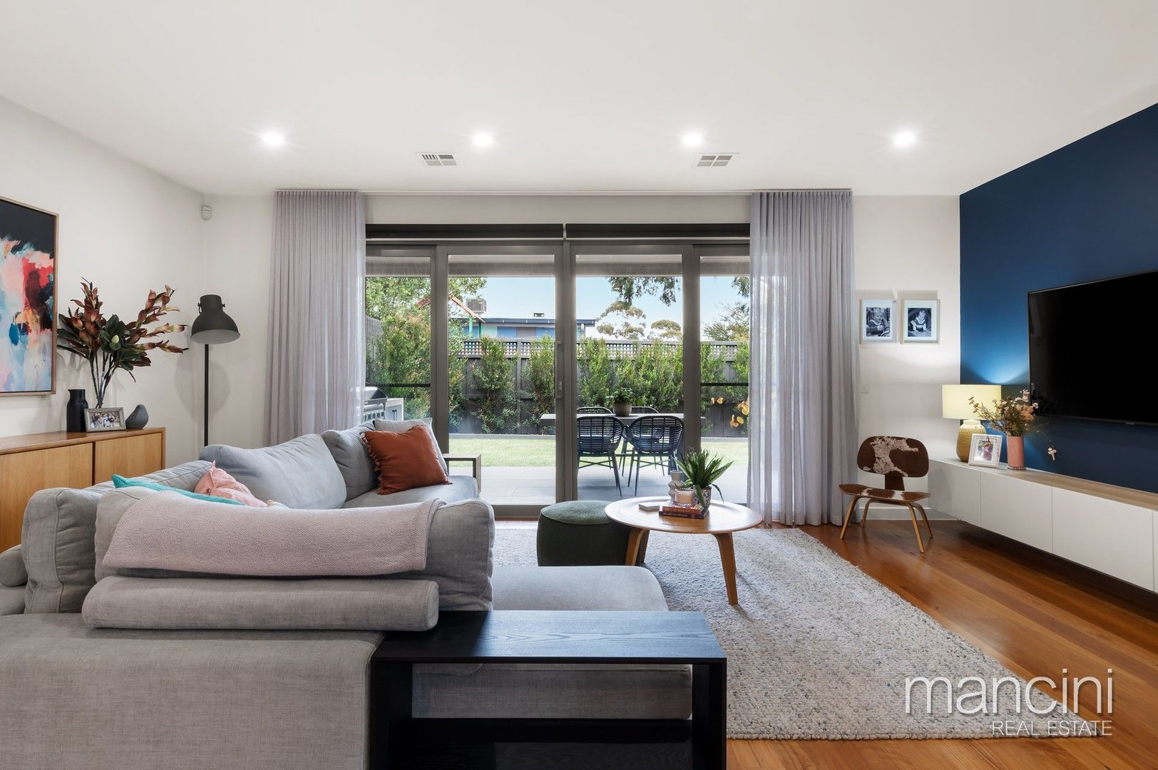 4 bedrooms Townhouse in 42A Sussex Street SEAHOLME VIC, 3018