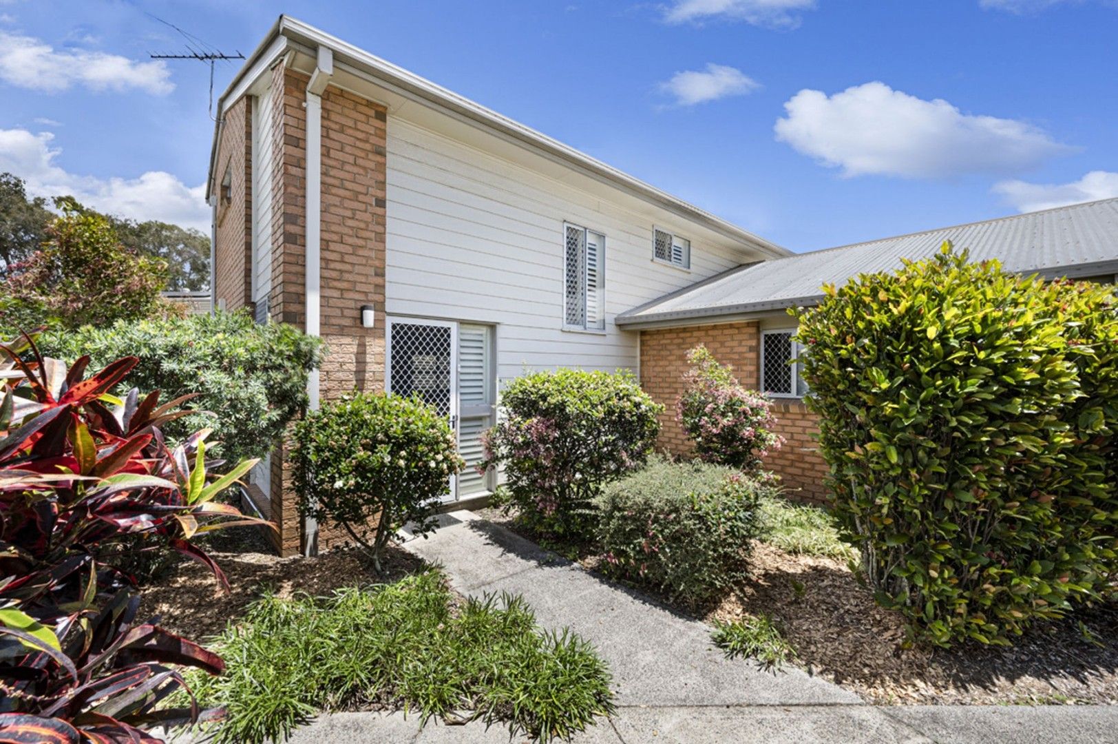 2 bedrooms Apartment / Unit / Flat in 11/79 Station Road LAWNTON QLD, 4501