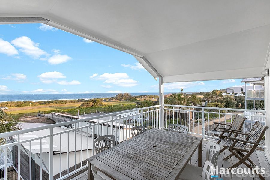 38/16 Beachside Drive, Caves Beach NSW 2281, Image 2