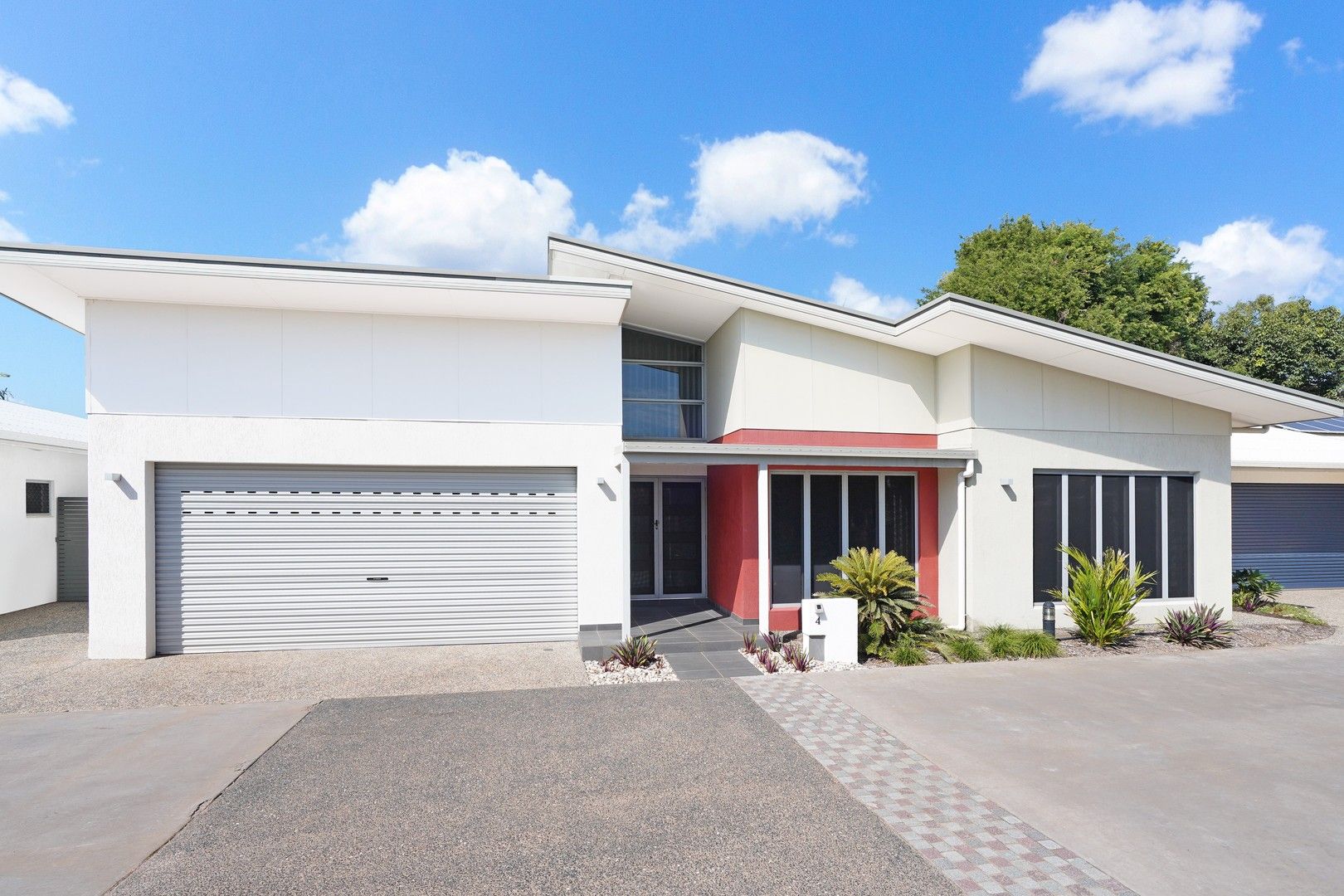 Coconut Grove NT 0810 3 beds apartment for Sale, 710,000