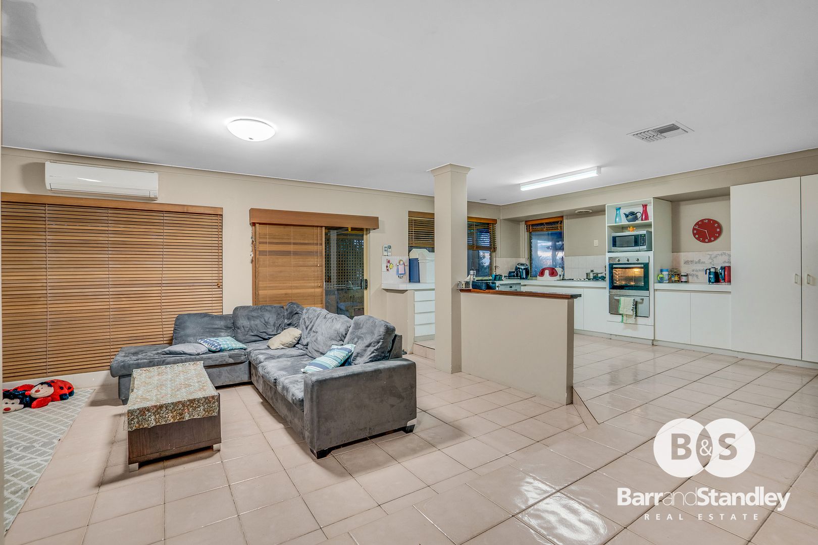 17 Mcdowell Street, Waroona WA 6215, Image 2