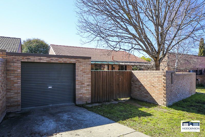 11 Govett Place, Holder ACT 2611, Image 0