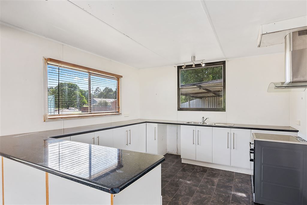 6 Victoria Street, Tullah TAS 7321, Image 1