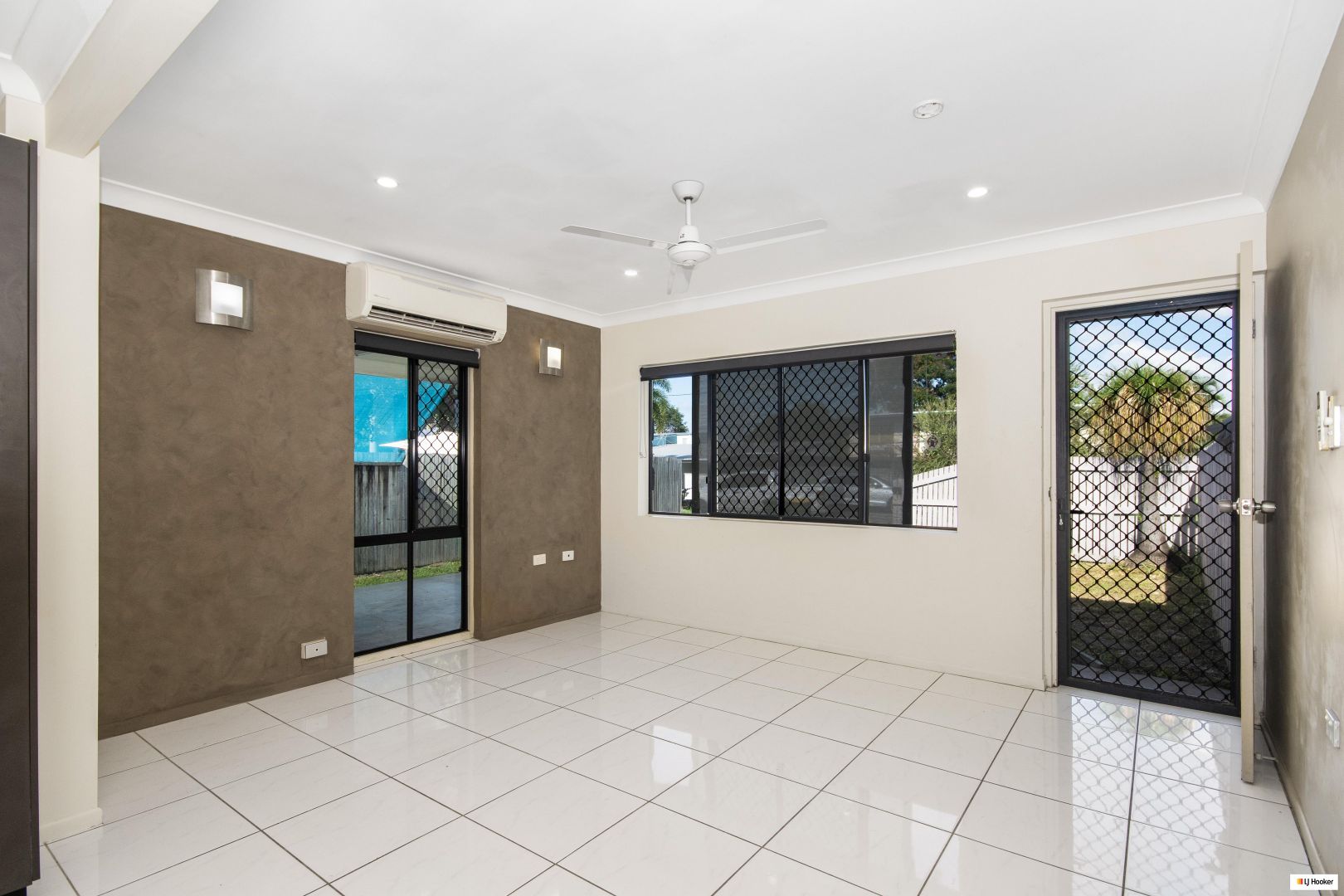 1 & 2/115 Thirteenth Avenue, Railway Estate QLD 4810, Image 1