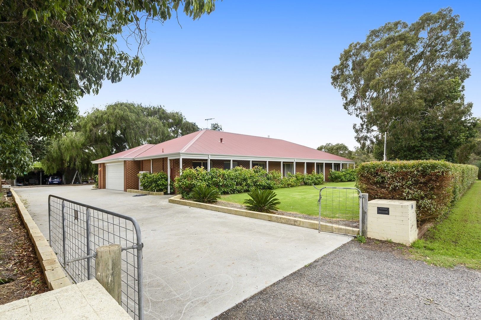 80 Old West Road, Bullsbrook WA 6084, Image 0