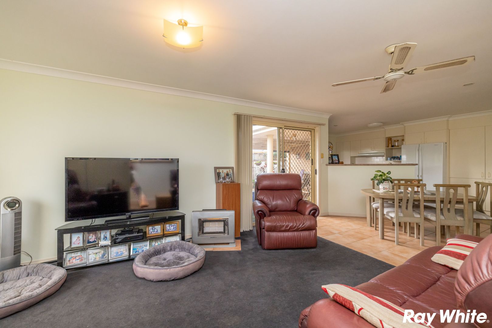 1/11 Erica Place, Tuncurry NSW 2428, Image 2