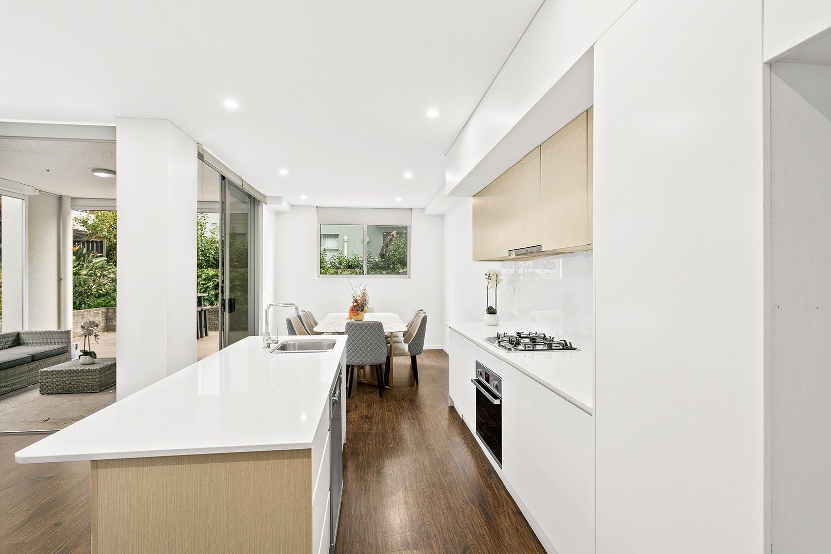 2 bedrooms Apartment / Unit / Flat in 4/529 Burwood Road BELMORE NSW, 2192