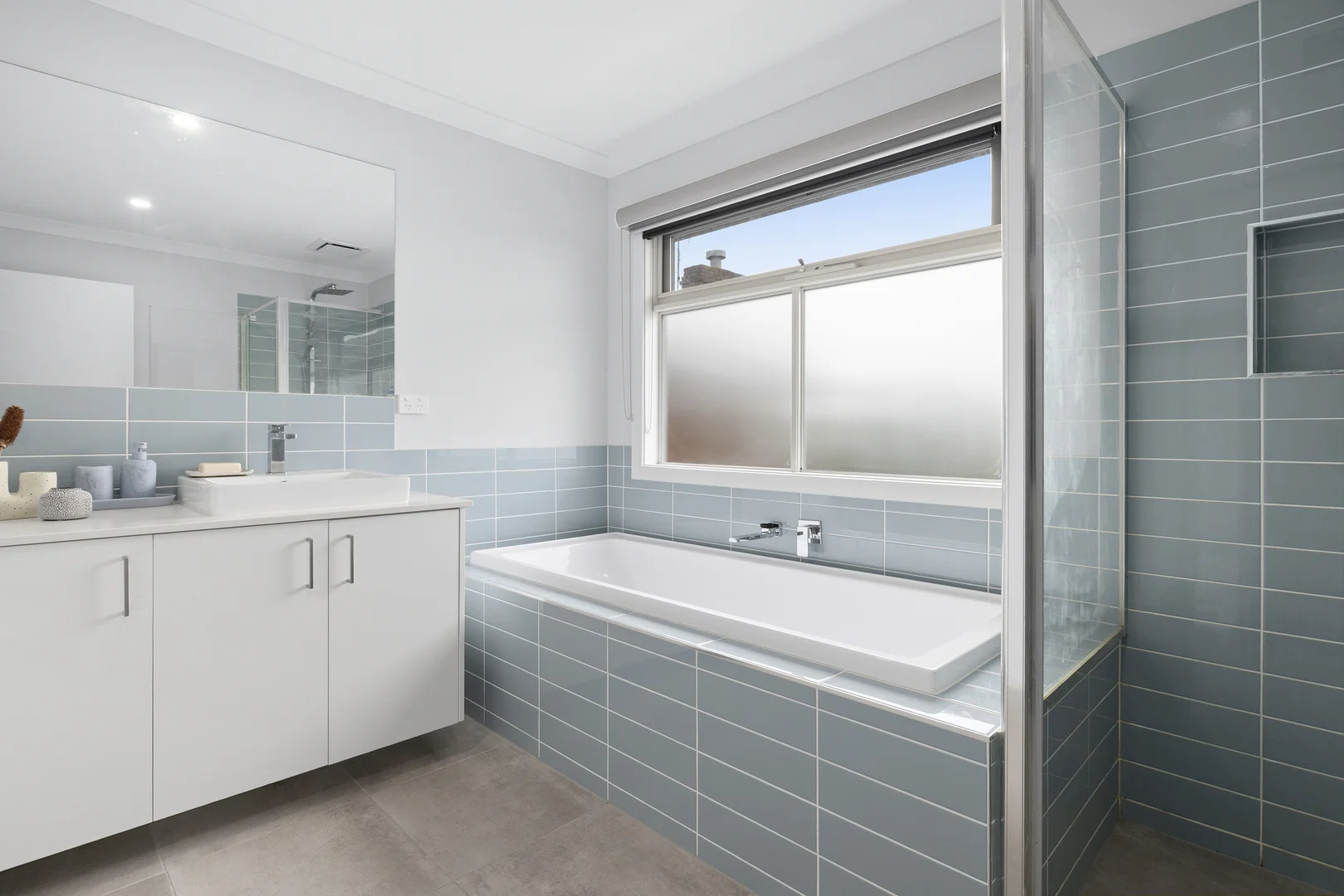 Additional image 15 of 15B Ti Tree Grove East, Parkdale VIC 3195