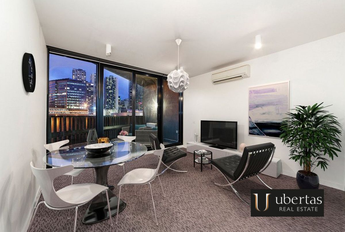 325/673 La Trobe Street, Docklands VIC 3008, Image 1