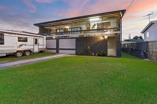Picture of 127 Wondall Road, WYNNUM WEST QLD 4178