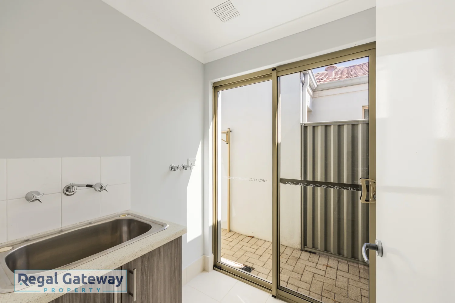 Additional image 9 of 11/1 Humboldt Entrance, Aubin Grove WA 6164